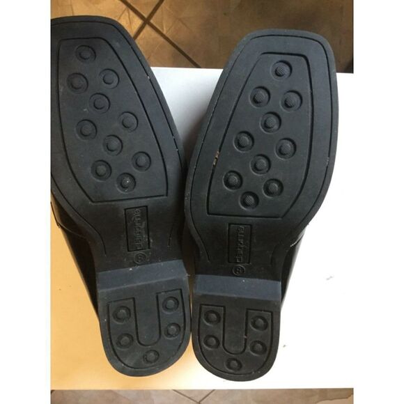 CLAIBORNE black slip on leather shoes size 8M - Picture 4 of 4